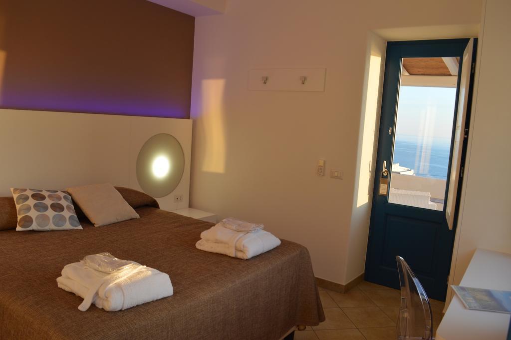 'A Alera Room & Breakfast Мальфа Экстерьер фото